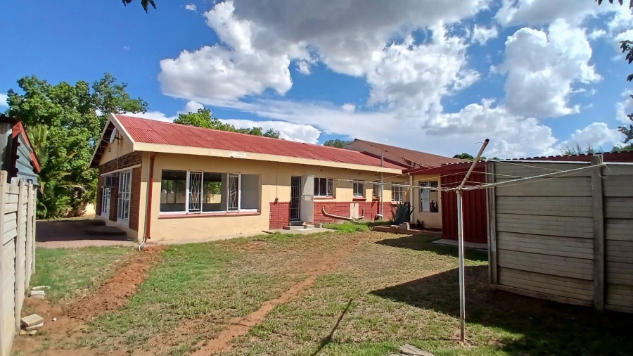 3 Bedroom Property for Sale in Wilgehof Free State